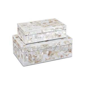 Joyero de lujo con incrustaciones de nácar, diseño único hecho a mano para almacenamiento moderno - Product Image 1