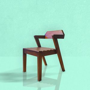 Fauteuil Gita simple chaise de salle à manger en bois de teck massif avec finition noyer pour intérieur et extérieur. - Product Image 6