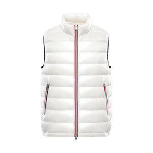 Logo personnalisé OEM gilet sans manches à capuche bulle doudoune veste gilets chaud hiver hommes gilet pour hommes respirant et durable - Product Image 2