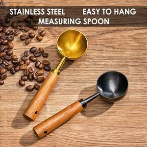 Cucharas de café de productos de clasificación superior con mangos de madera torneados Utensilios y artilugios de cocina de aspecto simple y elegante - Product Image 2
