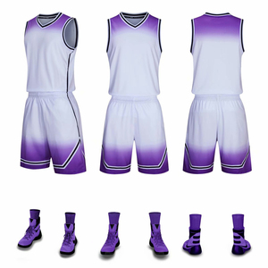 Tenues de basket-ball personnalisées pour équipes de club et ligues, réversibles avec des maillots de basket-ball à double couche imprimés - Product Image 3