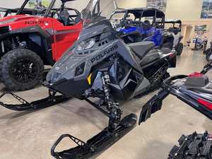 Elegantes Motos de Nieve Polaars 850 Indy XC 137 Originales 2024 2025 con Garantía, Listas para Enviar - Product Image 5