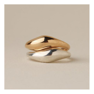 Opulent 2025 Designer Brass Metal Finger Ring Hermoso, elegante y perfecto para cualquier ocasión Pieza para una belleza atemporal - Product Image 6