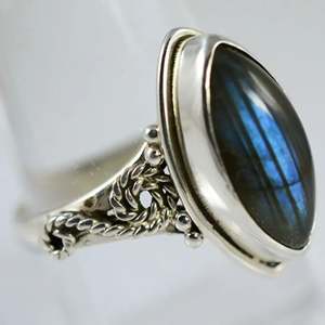 925 Sterling Silver Handmade <b>Ring</b> <b>Labradorite</b> Marquise Shape Smooth Boho November Birthstone Jewelry Perfect Gift for Her - Product Image 4