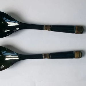 Cuillère de mariage classique en corne de buffle noire, écologique, pour les fêtes, fabriquée en Inde - Product Image 1