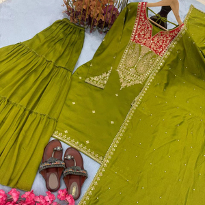 Último diseñador indio pakistaní Top-Sharara colección telas de seda Vichitra pura pesada con bordado lentejuelas codificación trabajo - Product Image 5