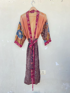 Ropa de playa Kimono Batas Bata de seda India Bata de seda hecha a mano - Product Image 6