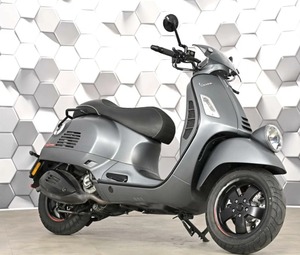 Nueva Motocicleta Vespa Sei Giorni (GTV 300) 2025 - Product Image 1
