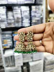 ต่างหูผู้หญิงชุบเงาสไตล์ดั้งเดิมดีไซน์สวยงามประดับด้วยลูกปัดหินมุกเงาเครื่องประดับแฟชั่นโลหะผสมขายส่ง - Product Image 3