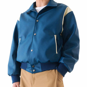 Chaqueta Universitaria con Logotipo Bordado en Chenilla Personalizada al por Mayor para Hombre y Mujer, Cuello Alto, Mangas Completas, Chaqueta de Béisbol de Invierno - Product Image 3