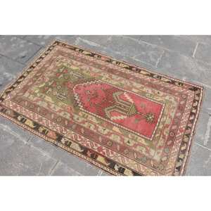 พรมขนแกะตุรกีทำด้วยมือ3.4 x 5.3ft การออกแบบการเย็บปะติดปะต่อกันสีแดงสีเขียวสำหรับห้องนั่งเล่นหรือห้องโถงหนา10มม. พร้อมยางรอง" - Product Image 2