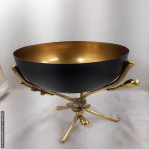 Brûleur d'encens Bakhoor en métal plaqué or de haute qualité de créateur floral unique le plus chic Fournitures de parfum de maison au prix le plus bas - Product Image 4