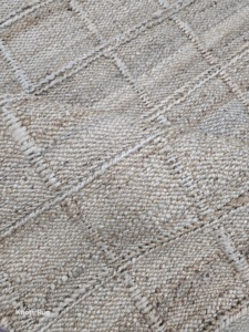 พรมแบบอินเดียทำด้วยมือประดับสีแดงและหลากสีพรมอินเดียสีดำช็อคโกแลตที่สวยงามปรับขนาดได้ - Product Image 4