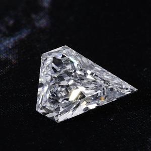 เบาะรองนั่ง1.50 CT เพชรแฟนซีที่เต็มไปด้วยธรรมชาติผ่านการรับรองแล้วจี้แหวนหรูหราเครื่องประดับดีไซน์เนอร์ - Product Image 2