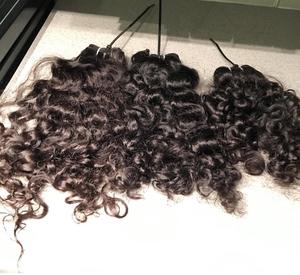 Cabello Virgen Indio Remy Suave Natural Negro y Castaño de Templo, Doble Trama a Máquina, Apto para Permanente - Product Image 1