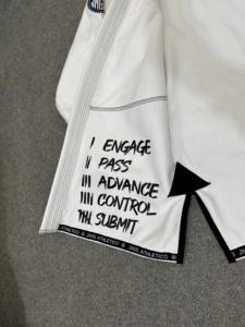 Vente en gros jiu jitsu gi kimonos 100% coton 450 gsm or armure perle armure veste 10oz 12oz ripstop sergé coton pantalon Pakistan - Product Image 4