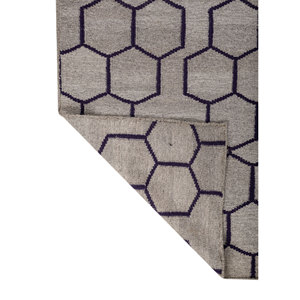 พรมลายเรขาคณิตอินดัสบาร์สีเทาและสีดำ ทอแบบแบน ทำจากขนสัตว์และวิสโคส สำหรับบ้าน รุ่น ADWV-13009 - Product Image 5