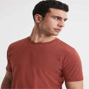 Camiseta de algodón suave con diseños de moda Perfecta para hombres y mujeres Ajuste cómodo - Product Image 4