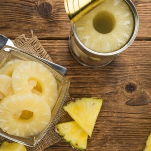 Piñas de frutas tropicales enlatadas saludables, mejor precio, anillos de piña enlatados orgánicos con tapa de fácil apertura producidos en Vietnam - Product Image 5