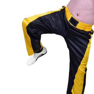 Pantalons de kickboxing pour hommes en gros avec logo et étiquette personnalisés, technique de sublimation pour pantalons de kickboxing, service OEM disponible - Product Image 2