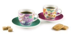 Set di Tazze da Caffè in Porcellana Design Italiano 6 Pezzi |   Design Orientale per Kimono |   Tecnica dell'Applicazione di Decalcomanie |   Lavabile in lavastoviglie, adatto al microonde |   Excelsa - Product Image 4