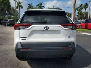 VENTAS RÁPIDAS DE TOYOTA RAV 4 SUV USADOS - Product Image 3