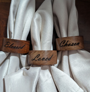 Anneaux de serviette en bois vintage personnalisables Porte-serviettes pour mariages et fêtes en provenance d'Inde pour une utilisation sur la table de cuisine - Product Image 5