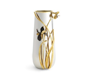 Último diseñador de decoración del hogar Florero de metal Fabricante Personalizado Estilo costero Diseño hecho a mano Maceta de metal de aluminio. - Product Image 6