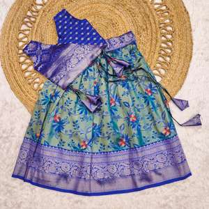 Seda suave Kanjivaram de excelente calidad con tejido Kida Lehenga Choli exportador mundial de Surat a la tarifa más baja - Product Image 4