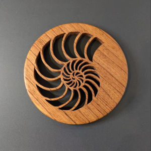 ที่รองหม้อไม้แท้ที่สนับสนุนการปรุงอาหารอย่างยั่งยืน พร้อมให้การทนทานต่อความร้อนที่ดีเยี่ยมสำหรับอาหารร้อน - Product Image 1