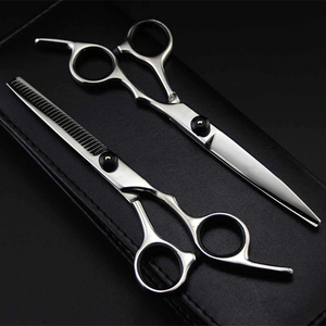 Ciseaux de coiffure professionnels japonais droits de 6 pouces 4Cr, ciseaux à cheveux noirs pour couper et amincir, ciseaux de barbier antirouille, outils de salon - Product Image 5