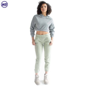 Venta al por mayor 2025 Mujeres Nuevo Diseño Color Sólido Personalizado Manga Completa Peso Ligero Mujeres Crop Top Hoodies - Product Image 2