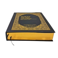 Services d'impression du Coran avec reliure parfaite, couverture rigide en carton, dorure des bords, feuille d'or, taille et design personnalisés