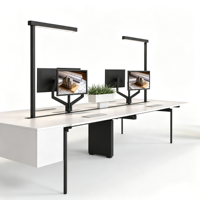 Poste de travail modulaire moderne avec panneau d'intimité, bureau informatique blanc pour 4 personnes, idéal pour le personnel