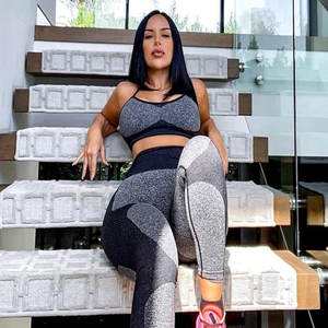 Nouveau femmes sans couture Yoga ensemble Fitness sport 5 pièces vêtements de sport femmes Gym Yoga ensemble entraînement ensembles Yoga haut - Product Image 3