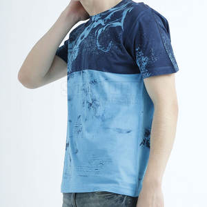 Camiseta extragrande para hombre superventas Sublimación de color personalizada de calidad premium hecha de poliéster/algodón Posición del logotipo frontal - Product Image 5