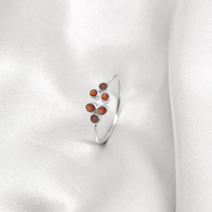 แหวนเงินสเตอร์ลิง925สามารถปรับได้อัญมณีหลายเม็ดแบบดั้งเดิมพร้อมโกเมนควอตซ์เล็กๆเครื่องประดับสำหรับผู้หญิง - Product Image 1