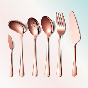 Elegante embalaje personalizado Metal martillado Acero inoxidable Oro antiguo pulido con diseño en relieve Juego de cubiertos para uso en restaurante - Product Image 6