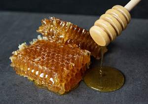 100% Pure Sustainable Honeycomb Clean Label Soporte digestivo Miel - Product Image 4