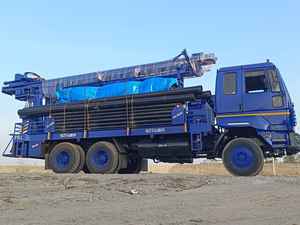 Perceuse de puits d'eau en roche dure super forte de 300 mètres Perceuse rotative DTH Cum à vendre - Product Image 2