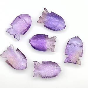 Perles de pierres précieuses sculptées en forme de poisson améthyste rose naturelle 15x24mm Pierre d'améthyste sculptée Charmes d'animaux pour la fabrication de bijoux en vrac - Product Image 1