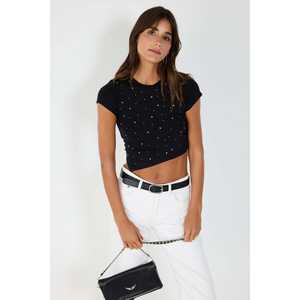 Body Corto Informal con Bordado de Piedras, Corte Asimétrico y Logotipo en la Parte Delantera - Product Image 1