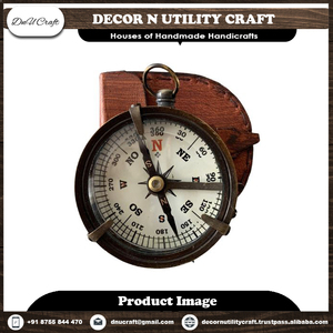 Venta al por mayor Tesoros náuticos Grabado personalizado Brújula de latón antiguo Reloj de sol Impresión en huecograbado Acabado personalizado Decoración del hogar - Product Image 3