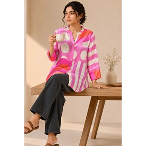 Nayantara Nazneen Top de seda floral bordado para mujer, talla XL, cuello con volantes, estilo coreano, otoño - Product Image 3