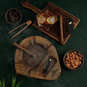 Cendrier à cigares en bois de résine artisanale Logo de couleur personnalisé Design classique de haute qualité pour un usage quotidien Affichage Cadeaux Amateurs de cigares - Product Image 1