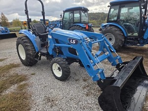 Tractor de Andar LS MT335H 2026 de 60HP con Caja de Cambios y Bomba de Motor - Product Image 3