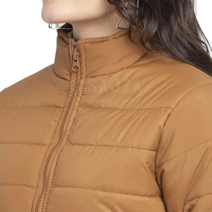 Chaqueta acolchada de moda para mujer con tela resistente al agua y chaqueta acolchada cálida para mujer - Product Image 4