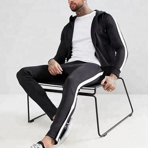 100% Polyester hommes fermeture éclair survêtement Logo personnalisé Jogging unisexe panneau survêtement pantalons de survêtement et sweats à capuche ensemble pour hommes - Product Image 2
