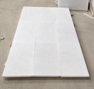 Azulejo de Mármol Blanco de Vietnam de Diseño Moderno, Acabado Pulido con Soluciones de Diseño Gráfico, Garantía de 2 Años para Uso en Apartamentos - Product Image 1