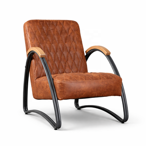 เก้าอี้พักผ่อนหนังแท้สไตล์เชสเตอร์ฟิลด์อุตสาหกรรม ดีไซน์โมเดิร์นกลางศตวรรษ โครงโลหะวินเทจทำมือ เหมาะสำหรับบ้านพักตากอากาศ - Product Image 1